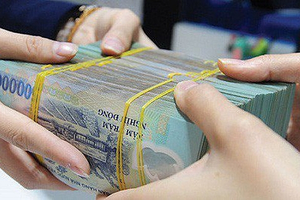 Từ 19/11, phải giảm lãi suất tiền gửi và cho vay