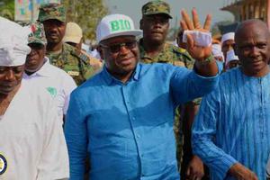 Tổng thống Sierra Leone nói về cam kết chống tham nhũng