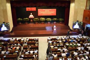 Phát triển kinh tế - xã hội gắn với bảo vệ môi trường