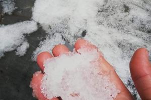 Đỉnh Fansipan âm 1 độ, băng giá xuất hiện