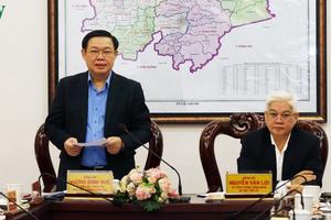 Phó Thủ tướng Vương Đình Huệ làm việc tại Bình Phước