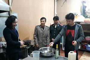 Thanh tra về ATTP với các cơ sở kinh doanh dịch vụ ăn uống