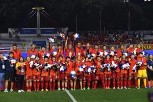 Chính phủ tặng mỗi cầu thủ bóng đá nữ Việt Nam 100 triệu đồng, Phó Chủ tịch nước gửi thư cảm ơn