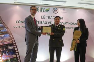 Tôn vinh những “người hùng” trong bảo vệ động vật hoang dã