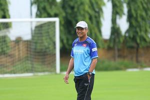 Phía sau tấm Huy chương Vàng SEA Games là người thầy tận tụy