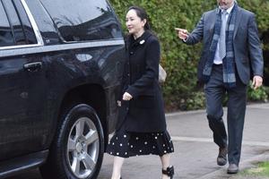 Canada bắt đầu phiên tòa xem xét dẫn độ CFO Huawei Mạnh Vãn Châu
