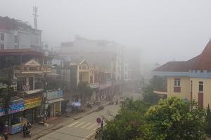 “Săn mây” ở thị trấn sương mù Sa Pa