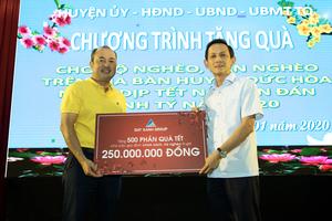 Tập đoàn Đất Xanh mang Tết Canh Tý đến cho người dân Đức Hòa