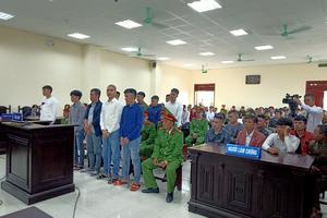 Nhiều bị cáo phản cung, kêu oan
