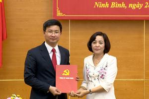 Ninh Bình: Công bố quyết định bổ nhiệm Chánh Văn phòng Tỉnh ủy