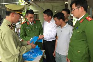 Nghệ An: Phát hiện, xử lý đối tượng sản xuất khẩu trang “dởm”