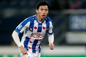 Lý do Văn Hậu “mất tích” ở đội một của SC Heerenveen