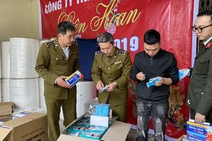 Phát hiện xưởng sản xuất khẩu trang giả làm từ giấy vệ sinh