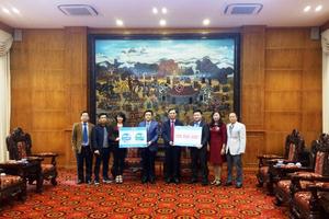 Tặng 10.000 sản phẩm và 200 triệu đồng cho Vĩnh Phúc