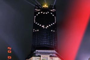 Vinpearl "thắp sáng trái tim" để lan tỏa thông điệp yêu thương, ủng hộ tinh thần phòng chống Covis-19