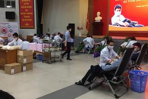 Gần 310 nghìn người đã dương tính với COVID-19