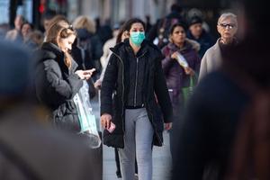 Anh ghi nhận thêm hơn 80 trường hợp mắc bệnh COVID-19