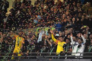 Hạ Aston Villa, Man City lần thứ 7 giành chức vô địch League Cup