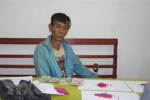 Bắt đối tượng nhập cảnh trái phép từ Lào về Việt Nam mang theo ma túy