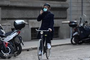 Italy "gồng mình" khi số ca nhiễm mới và tử vong tăng kỷ lục