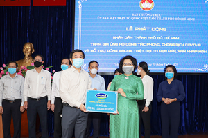 Tiếp sức cho đội ngũ cán bộ y tế tuyến đầu chống dịch COVID-19