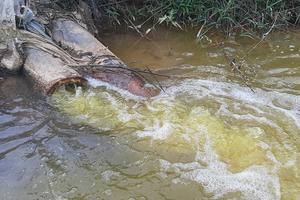 Xí nghiệp Giấy An Lạc “hành” dân