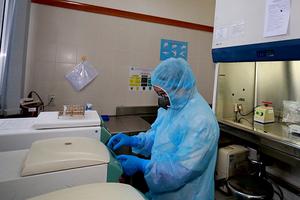 Bệnh viện Bạch Mai được Bộ Y tế cho phép làm xét nghiệm chẩn đoán Covid-19