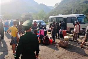 Nghệ An tạm dừng hoạt động qua lại cửa khẩu Thanh Thủy