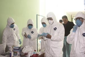 Không bố trí nhân viên y tế mang thai tháng cuối tham gia trực tiếp chống dịch COVID-19