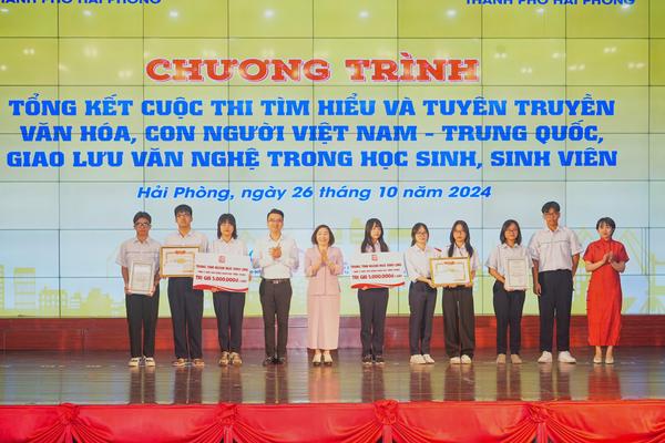 Hải Phòng: Trao 13 giải xuất sắc viết về văn hóa, con người Việt Nam - Trung Quốc