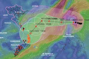 Ngày mai (8/11), Bão Yinxing sẽ đi vào Biển Đông với hướng đi lạ thường