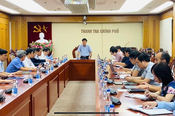 Xử lý nghiêm cán bộ, công chức có hành vi nhũng nhiễu, tiêu cực, gây phiền hà cho người dân, doanh nghiệp