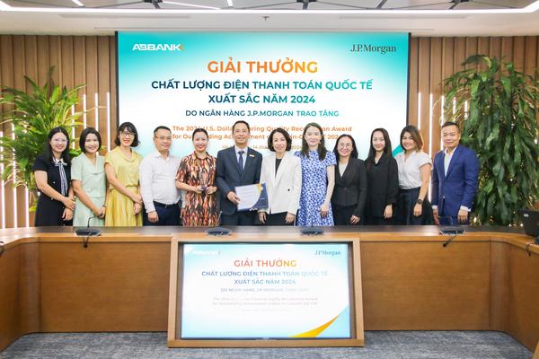 ABBANK được vinh danh ngân hàng có “Chất lượng điện Thanh toán quốc tế xuất sắc 2024”