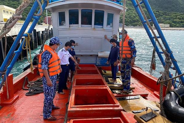 Cao điểm đấu tranh chống buôn lậu, gian lận thương mại và hàng giả dịp Tết Ất Tỵ 2025