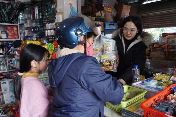 Lai Châu: Ngăn chặn buôn lậu, gian lận thương mại dịp cuối năm