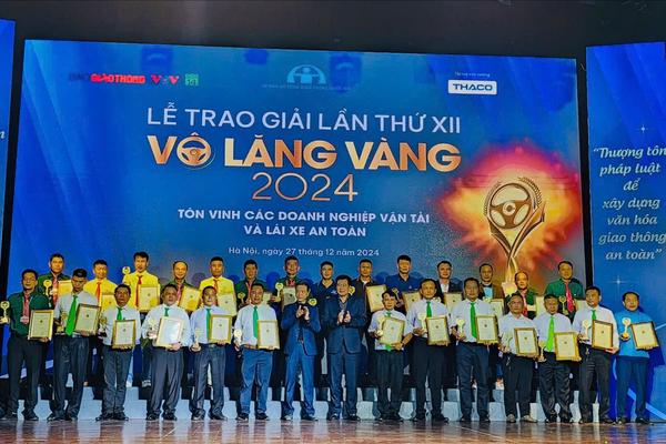 Trao giải thưởng Vô lăng vàng 2024 cho 30 tập thể và 60 cá nhân