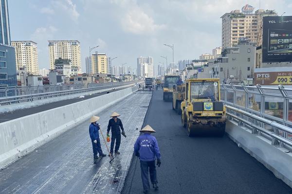 Thương mại Nhật Anh: Có thời điểm hơn 73% tài sản nằm ngoài công ty, doanh thu vài trăm tỷ, lãi vài trăm triệu đồng