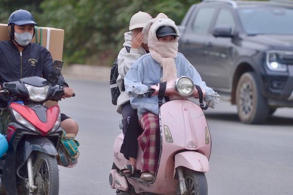 Không khí lạnh tăng cường tràn xuống nước ta, miền Bắc có nơi dưới 5 độ