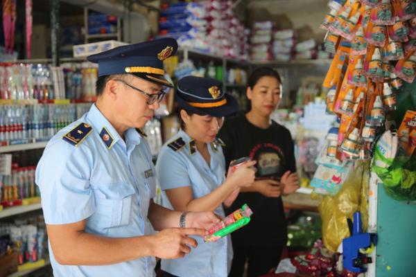 Quảng Ninh: Tăng cường thanh tra, kiểm tra an toàn thực phẩm dịp Tết