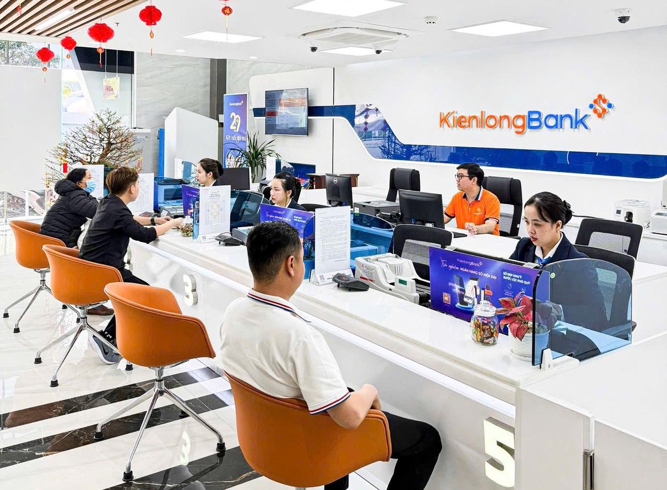 KienlongBank vượt toàn bộ kế hoạch, lọt top 10 ngân hàng có thu nhập lãi thuần cao nhất năm 2024