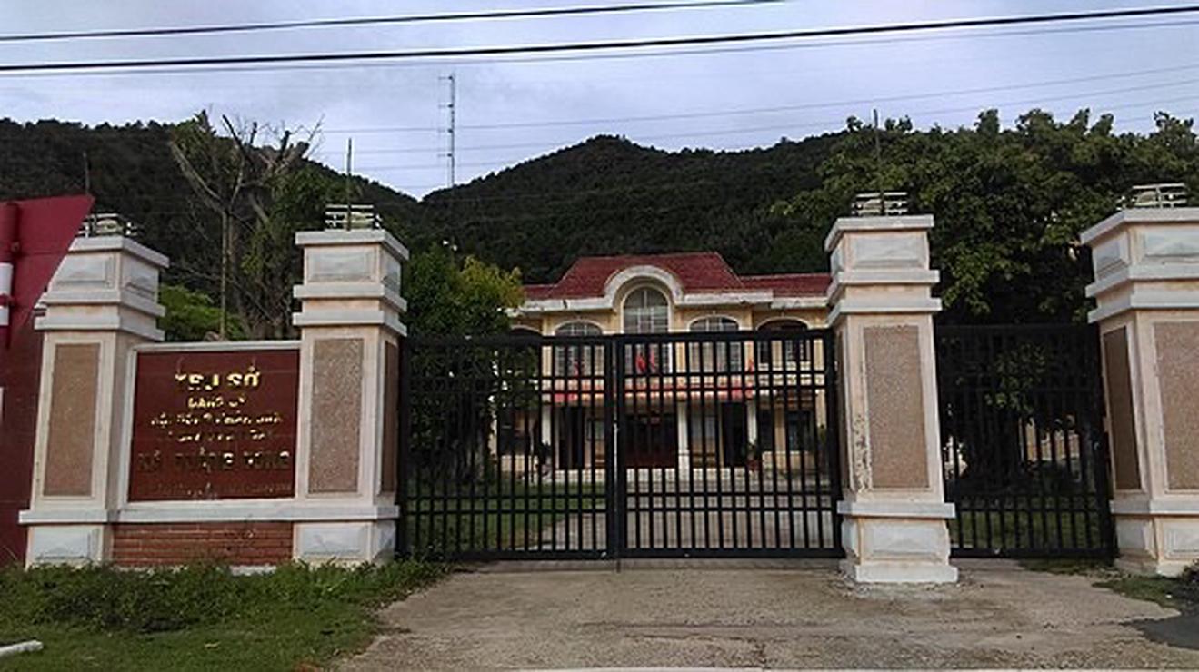 UBND xã Quảng Đông chi hàng chục triệu đồng mua sắm máy tính, máy điều hòa không rõ nguồn gốc 67b22a0bd8f93cc6ccbf9c3d