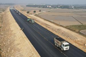 Cao tốc đoạn Bãi Vọt - Hàm Nghi sẵn sàng cho ngày thông xe