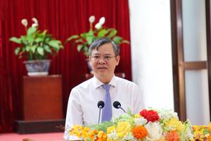Ông Trương Cảnh Tuyên làm Chủ tịch UBND thành phố Cần Thơ