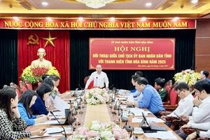 Chủ tịch UBND tỉnh Hoà Bình giải đáp nhiều đề xuất, kiến nghị của thanh niên