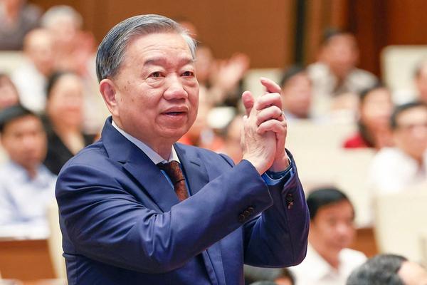 Nước Việt Nam là một, dân tộc Việt Nam là một