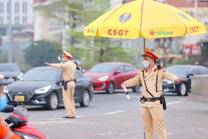 Mở đợt cao điểm bảo đảm trật tự an toàn giao thông dịp lễ 30/4 - 1/5