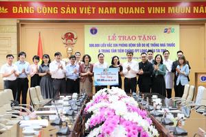 Bộ Y tế tiếp nhận 500.000 liều vắc xin phòng bệnh sởi, thực hiện chiến dịch tiêm chủng đợt 3
