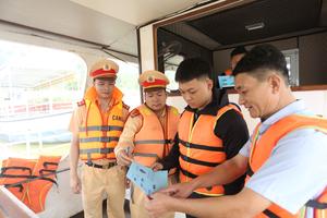 Vĩnh Phúc tăng cường đảm bảo an toàn đường thủy tại các khu du lịch phục vụ người dân dịp lễ 30/4-1/5