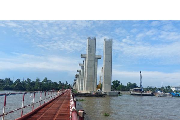 Thủ tướng yêu cầu phát triển đồng bộ các phương thức giao thông để thúc đẩy khu vực đồng bằng sông Cửu Long