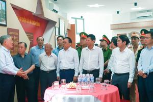 Lãnh đạo Đảng, Nhà nước dâng hương tại Khu lưu niệm Chiến thắng Vườn Gòn - Đá Bàn